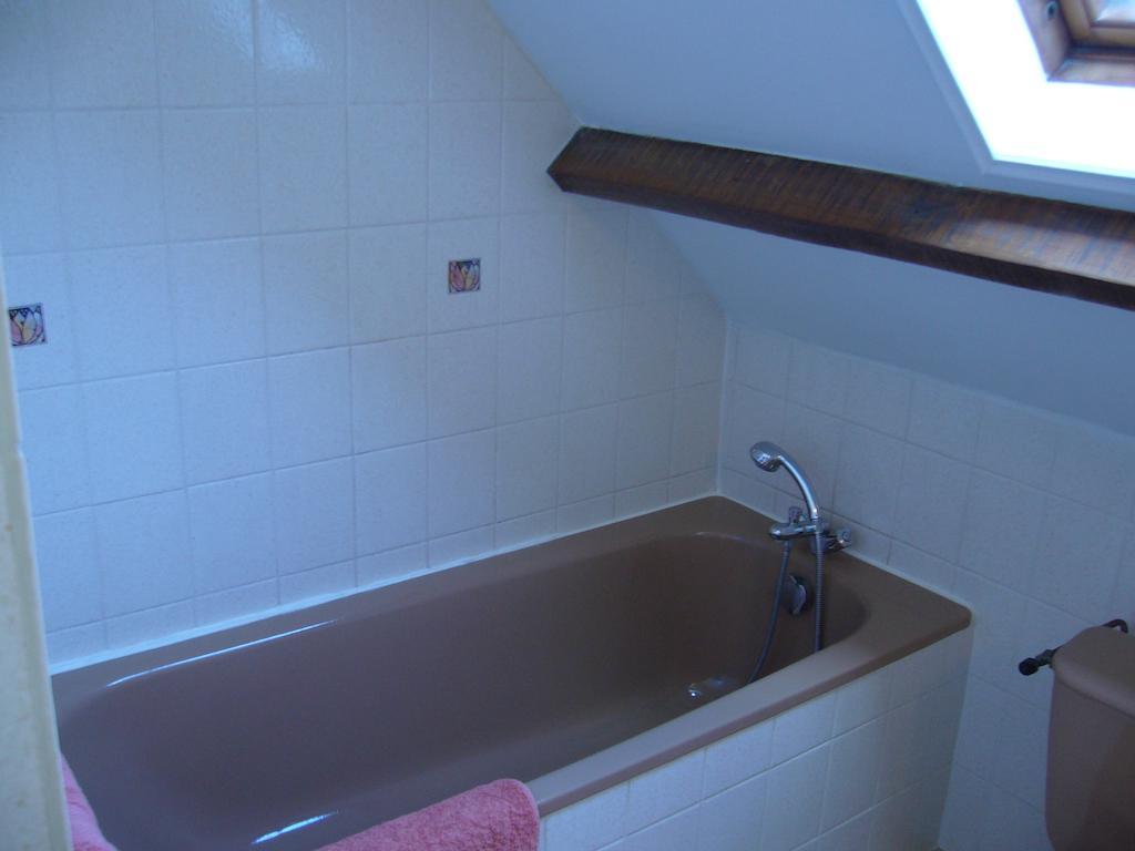 Bed and Breakfast Ferme De Dauval Mandeville-en-Bessin Habitación foto